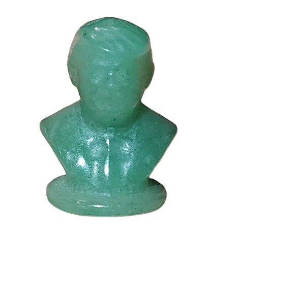 Donald Trump natural gemstone carvings. 2 FOR 15. PICKED RANDOMLY - Picture 4 of 10